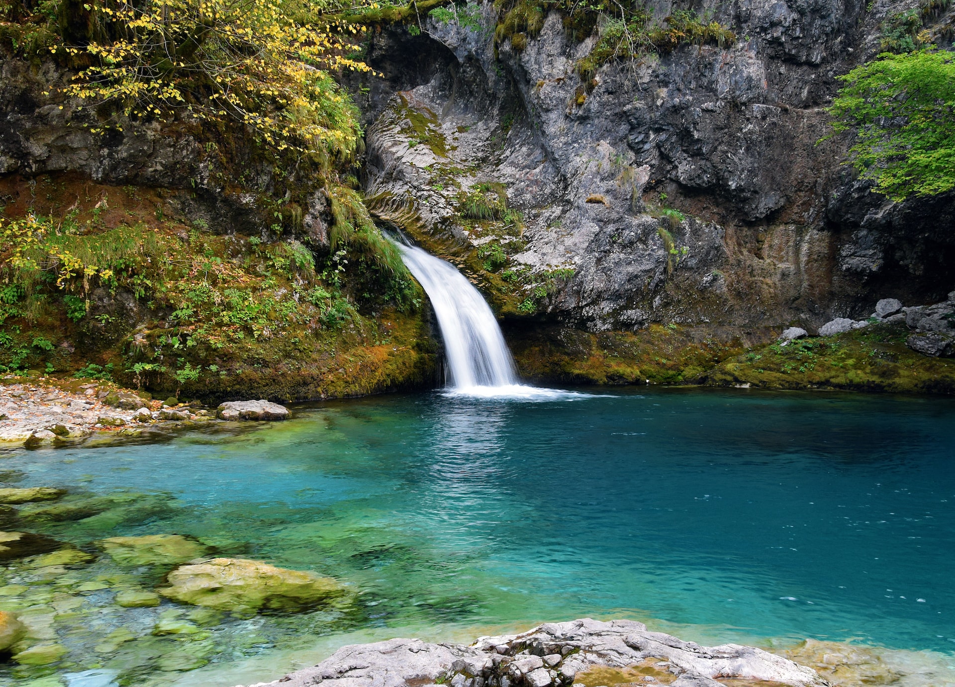 lake blue eye in the albanian alps albania theth albanian mountains beautiful landscape
