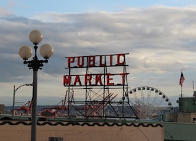 pike s place market seattle washington