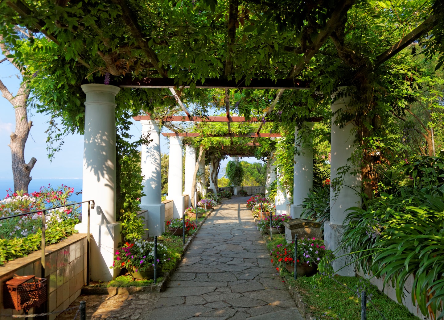 Spring brings blooms, mild weather and festive traditions, making the Amalfi Coast peaceful and vibrant. - Amalfi Coast, Italy