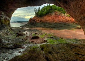 hdr high dynamic range image cave caves and coastal features new brunswick saint john bay of fundy