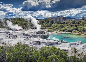 hot springs thermal bath