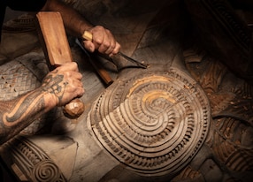 Maori Thermal Experience at Te Puia and the Superfruit Wood Etching