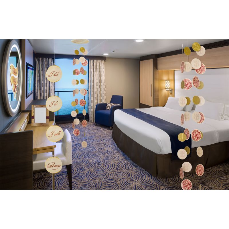 Anniversary Stateroom Decor | Royal Caribbean International